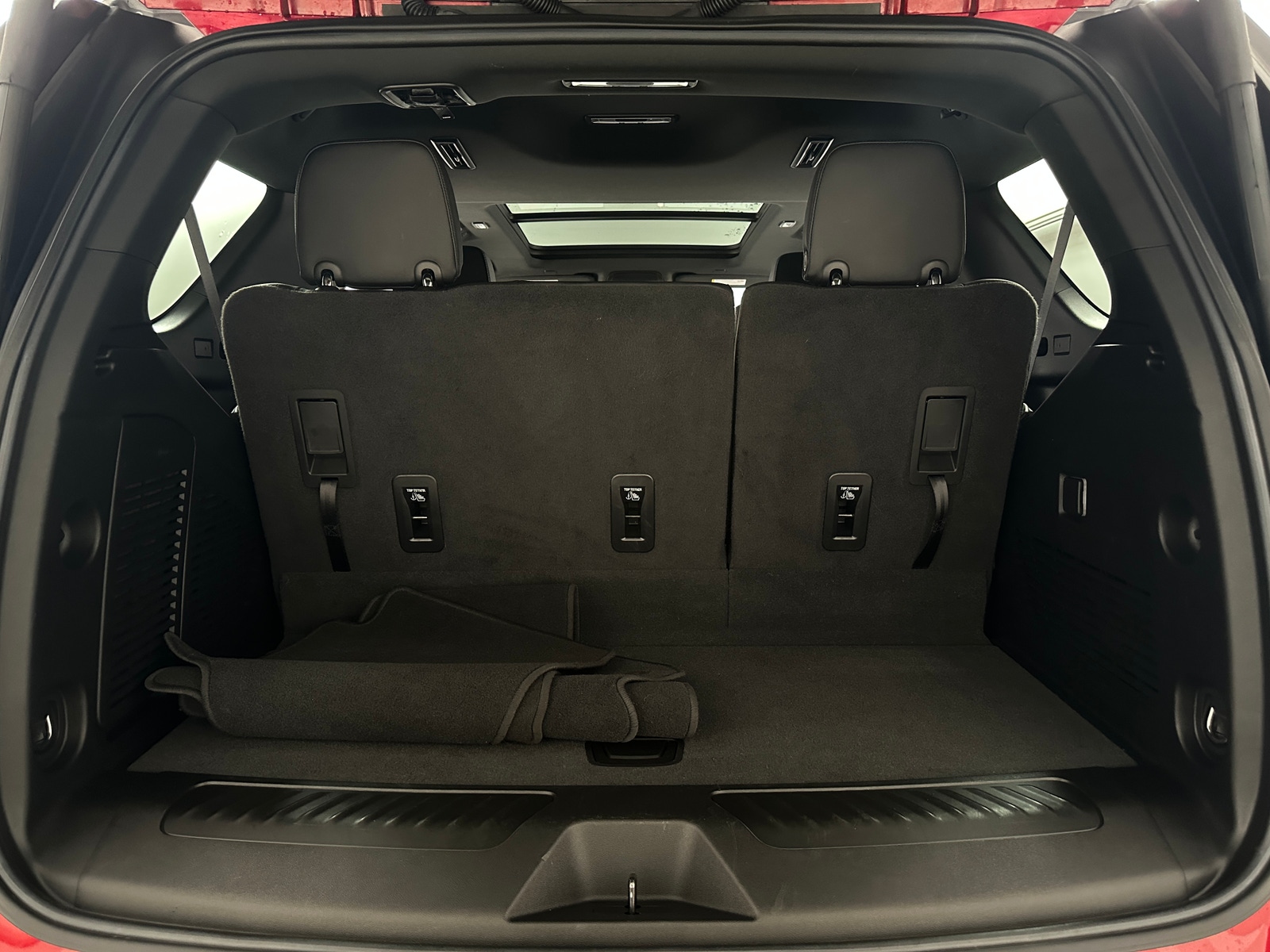 Thumbnail: 2022 Chevrolet Tahoe - 6