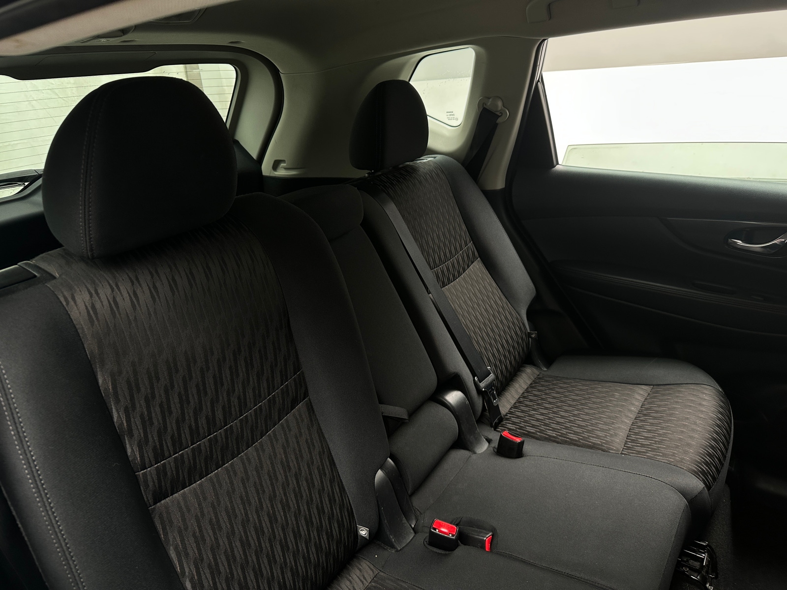 Thumbnail: 2018 Nissan Rogue - 6