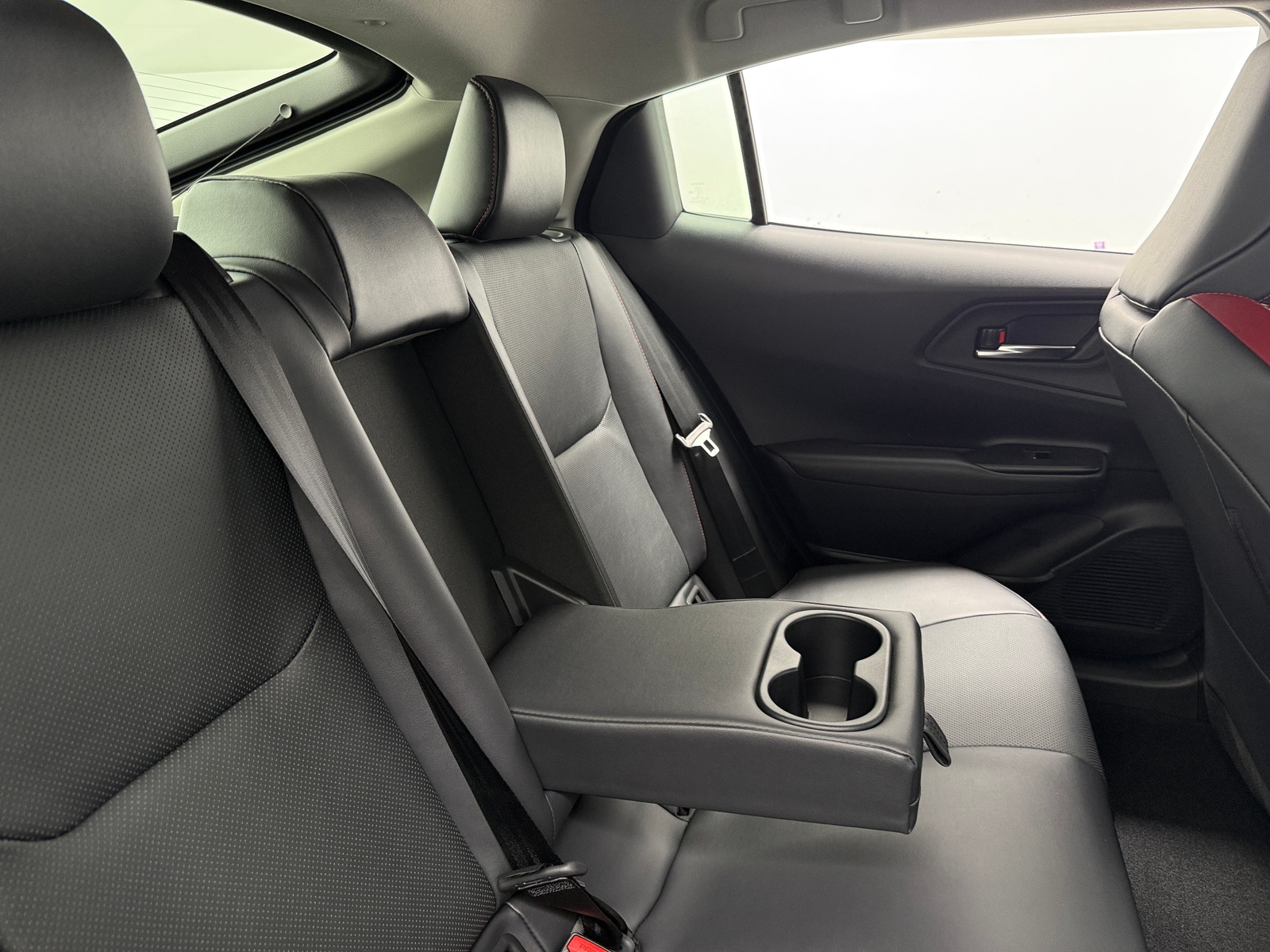 Thumbnail: 2025 Toyota Prius - 5