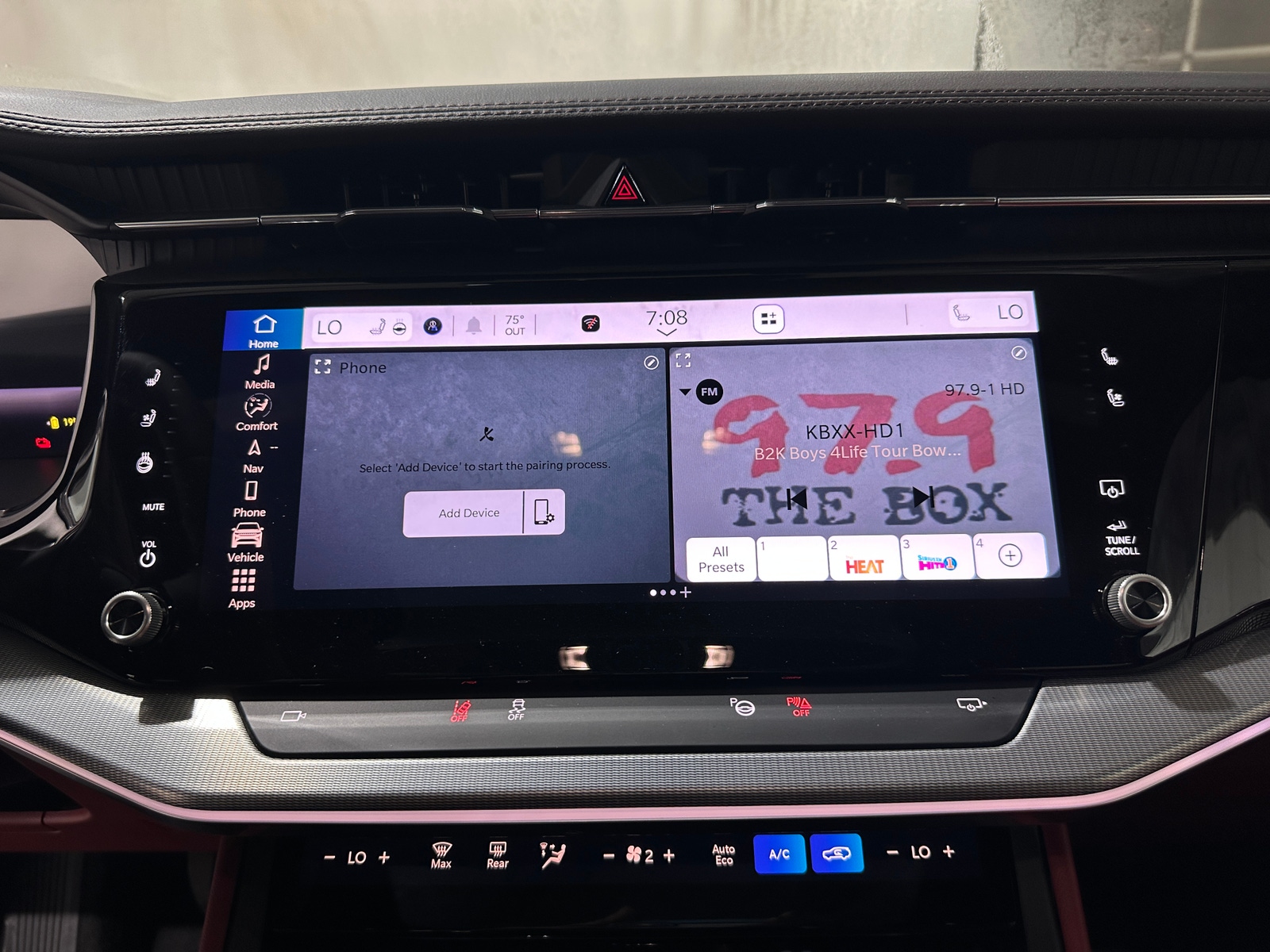 Thumbnail: 2025 Jeep Wagoneer S - 3