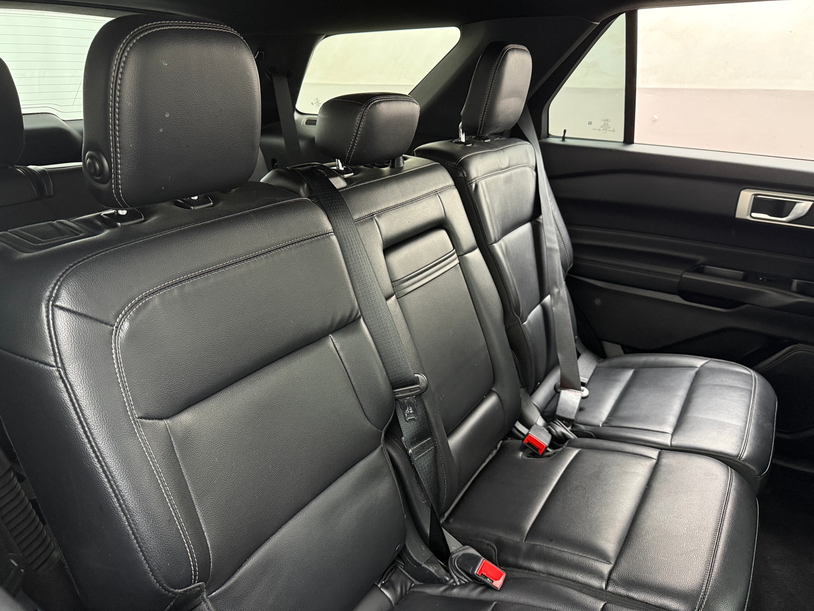 Thumbnail: 2020 Ford Explorer - 6