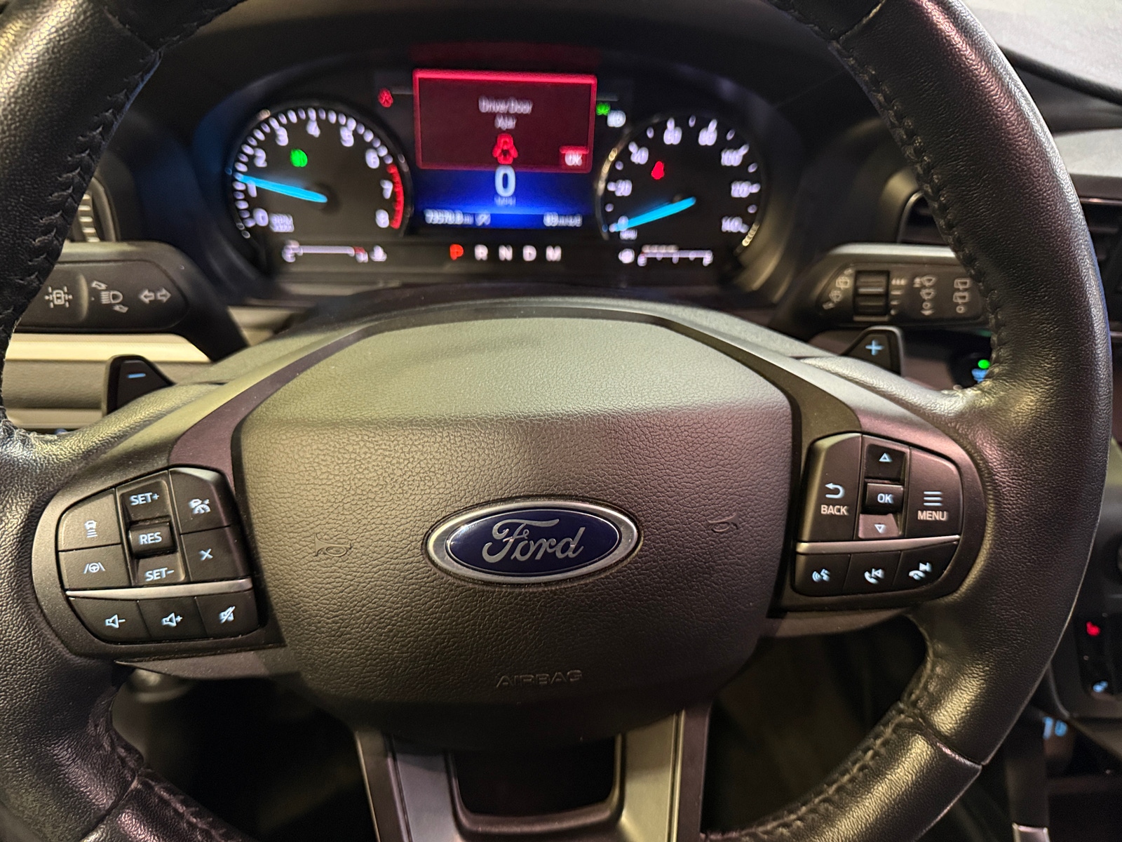 Thumbnail: 2020 Ford Explorer - 5