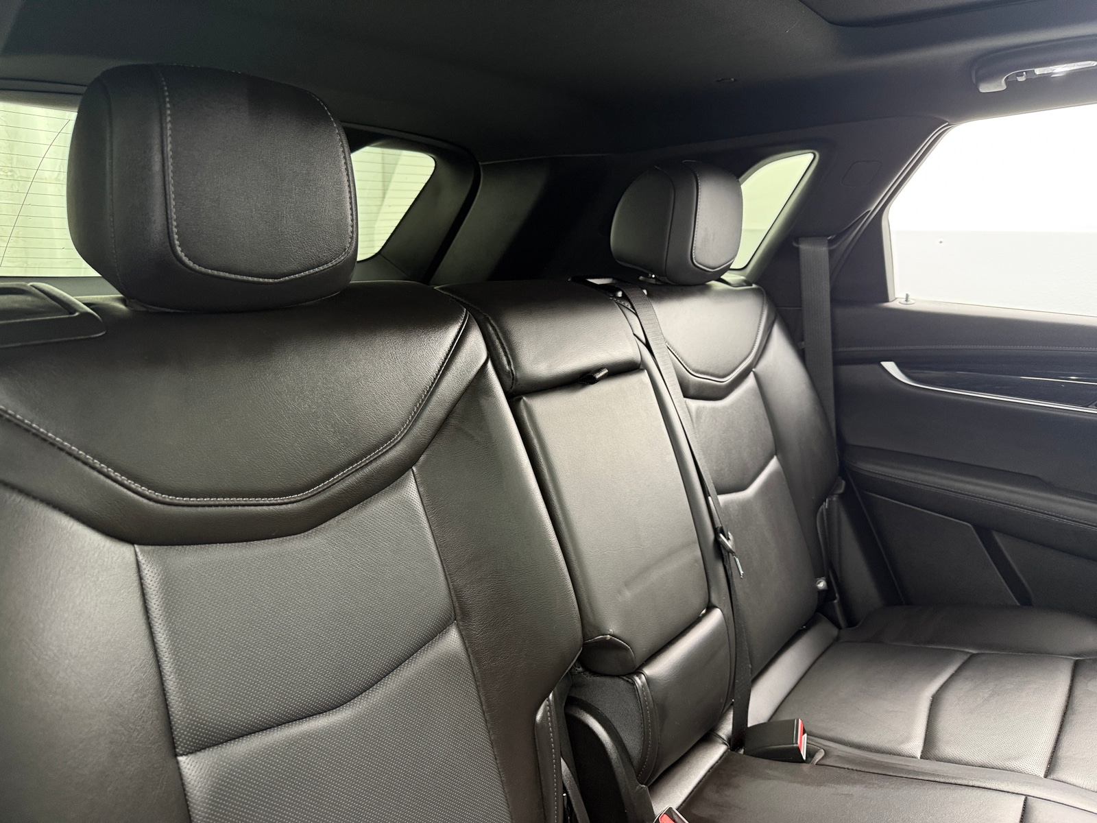 Thumbnail: 2025 Cadillac XT5 - 5