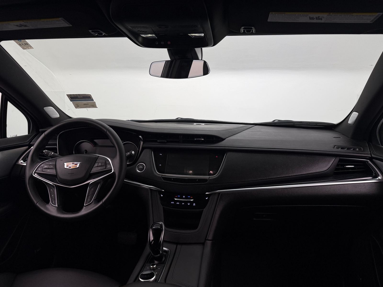 Thumbnail: 2025 Cadillac XT5 - 2