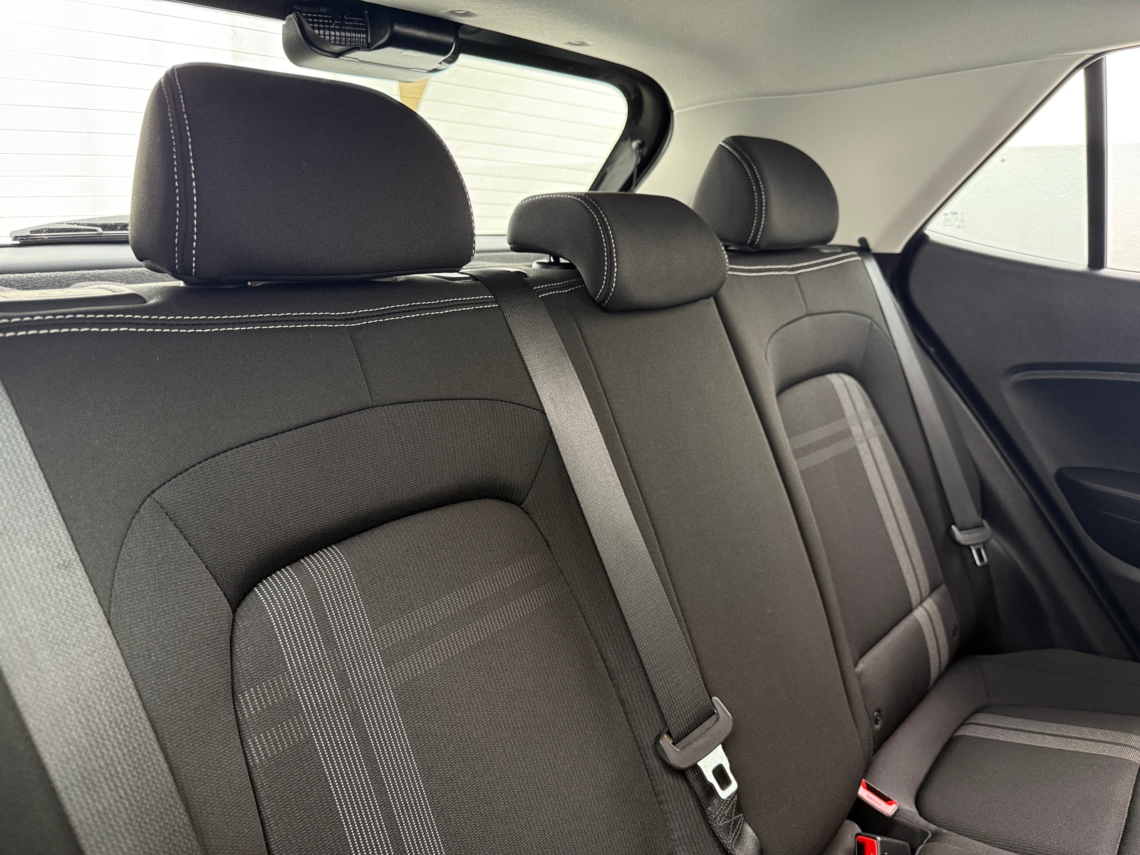 Thumbnail: 2023 Hyundai Venue - 6