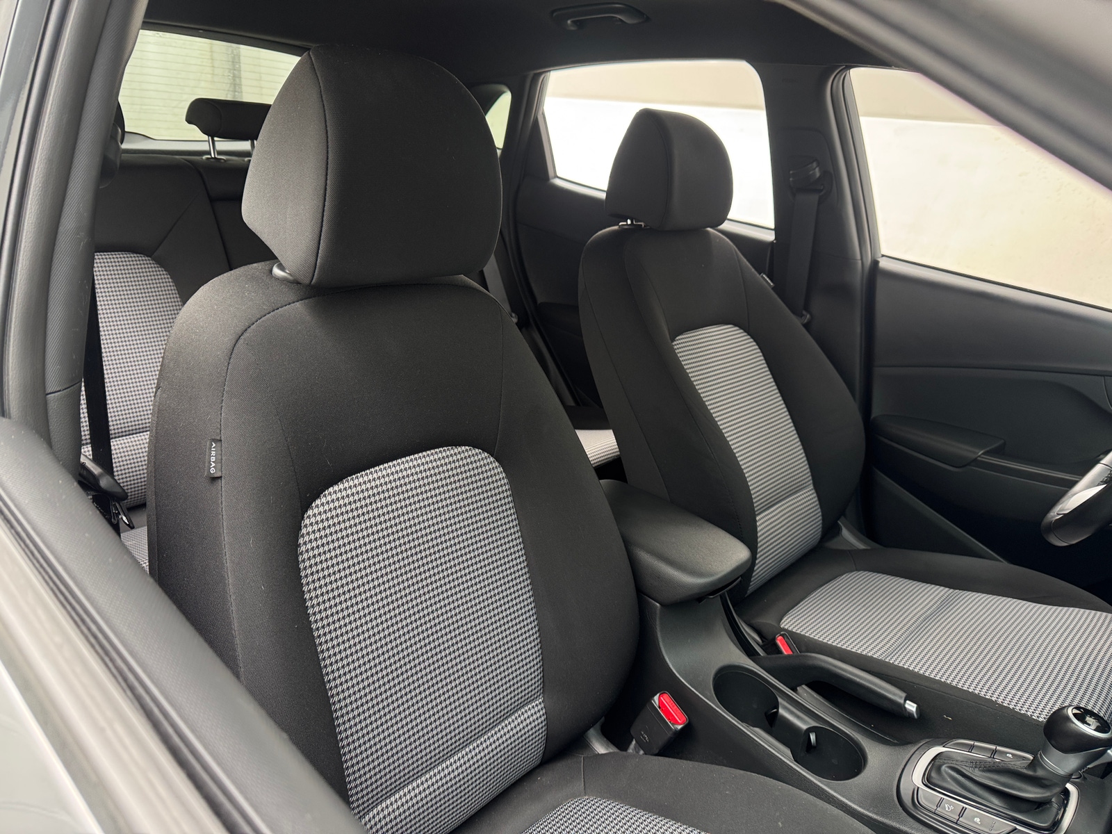Thumbnail: 2021 Hyundai Kona - 2