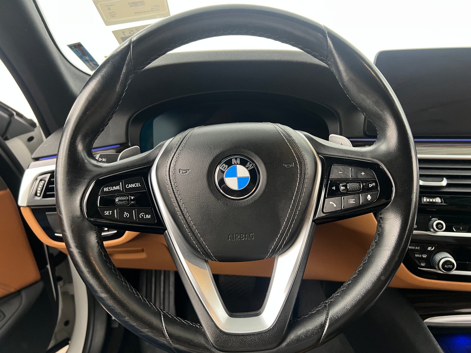 Thumbnail: 2021 BMW 5 Series - 4
