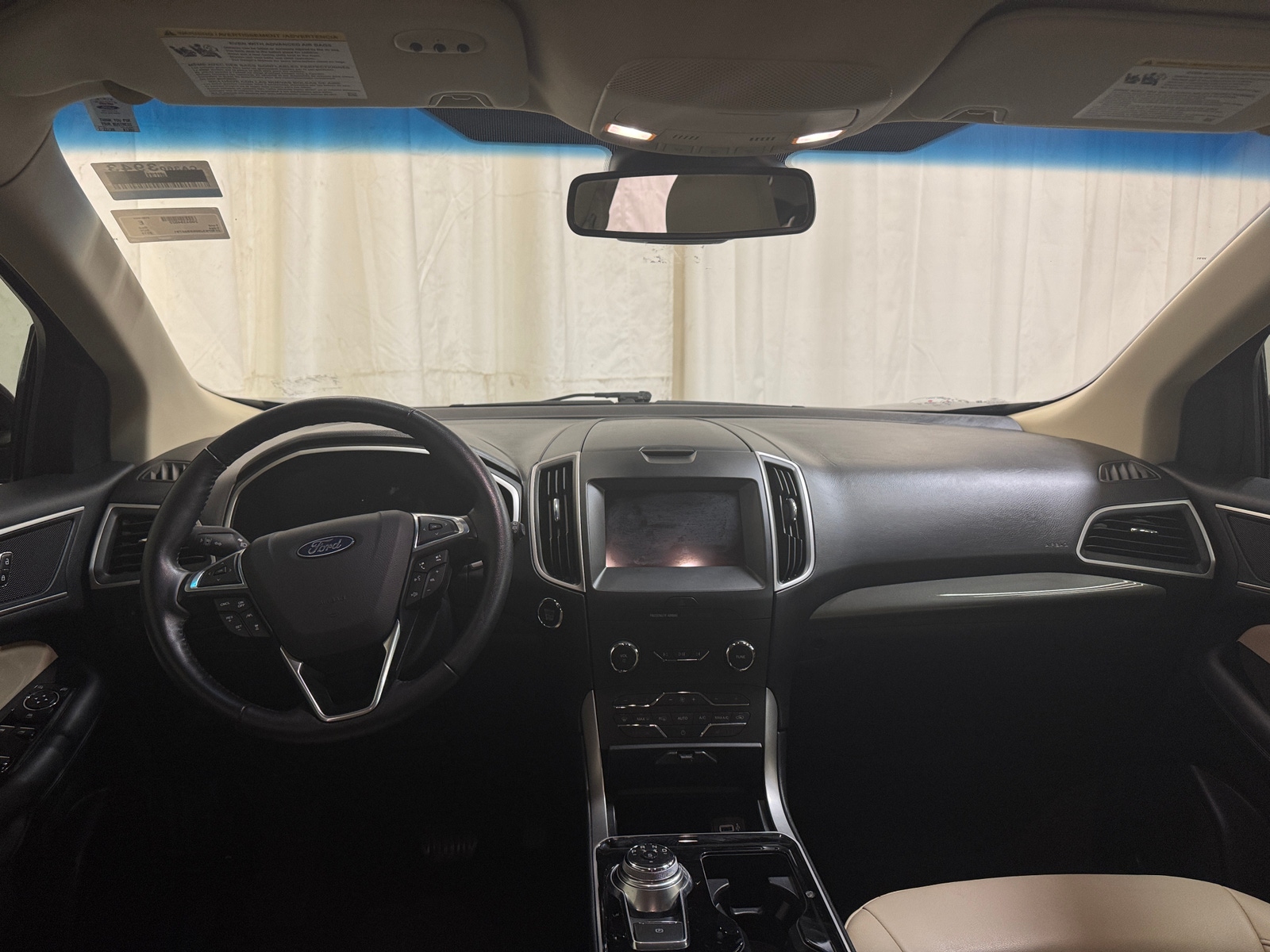 Thumbnail: 2019 Ford Edge - 2