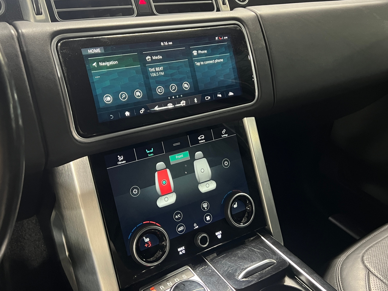 Thumbnail: 2020 Land Rover Range Rover - 3