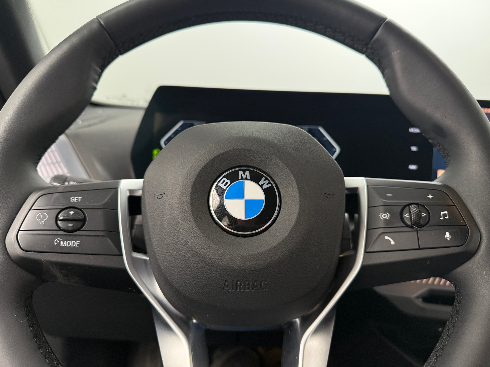 Thumbnail: 2025 BMW 2 Series - 5