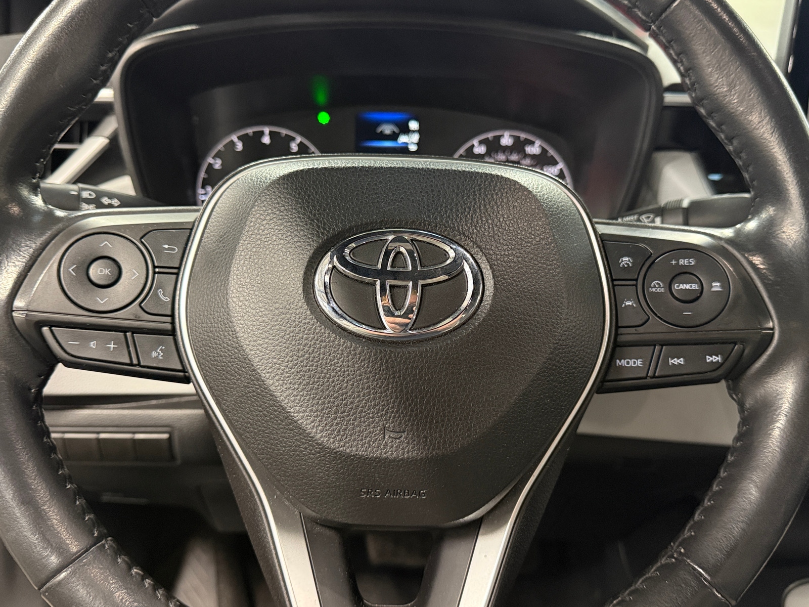 Thumbnail: 2023 Toyota Corolla - 5