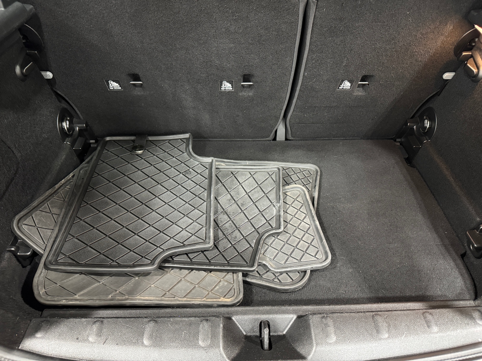 Thumbnail: 2015 MINI Cooper Hardtop - 6