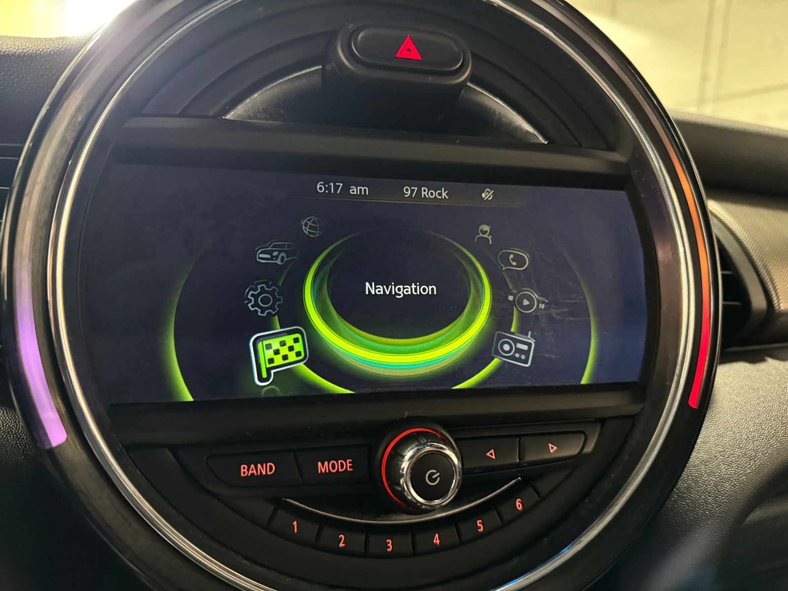 Thumbnail: 2015 MINI Cooper Hardtop - 3