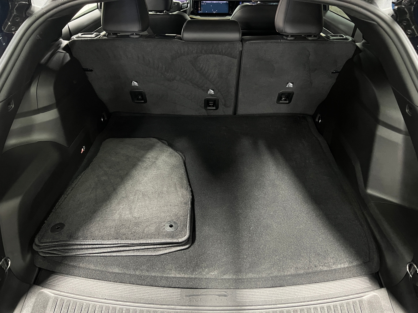 Thumbnail: 2024 Jeep Wagoneer S - 6