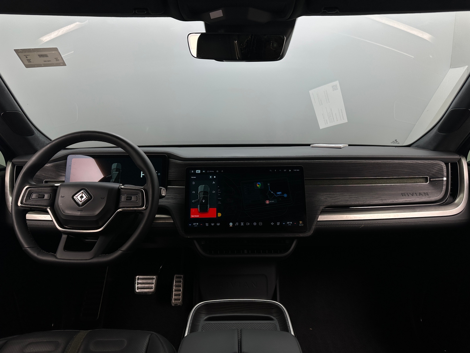 Thumbnail: 2023 Rivian R1S - 2