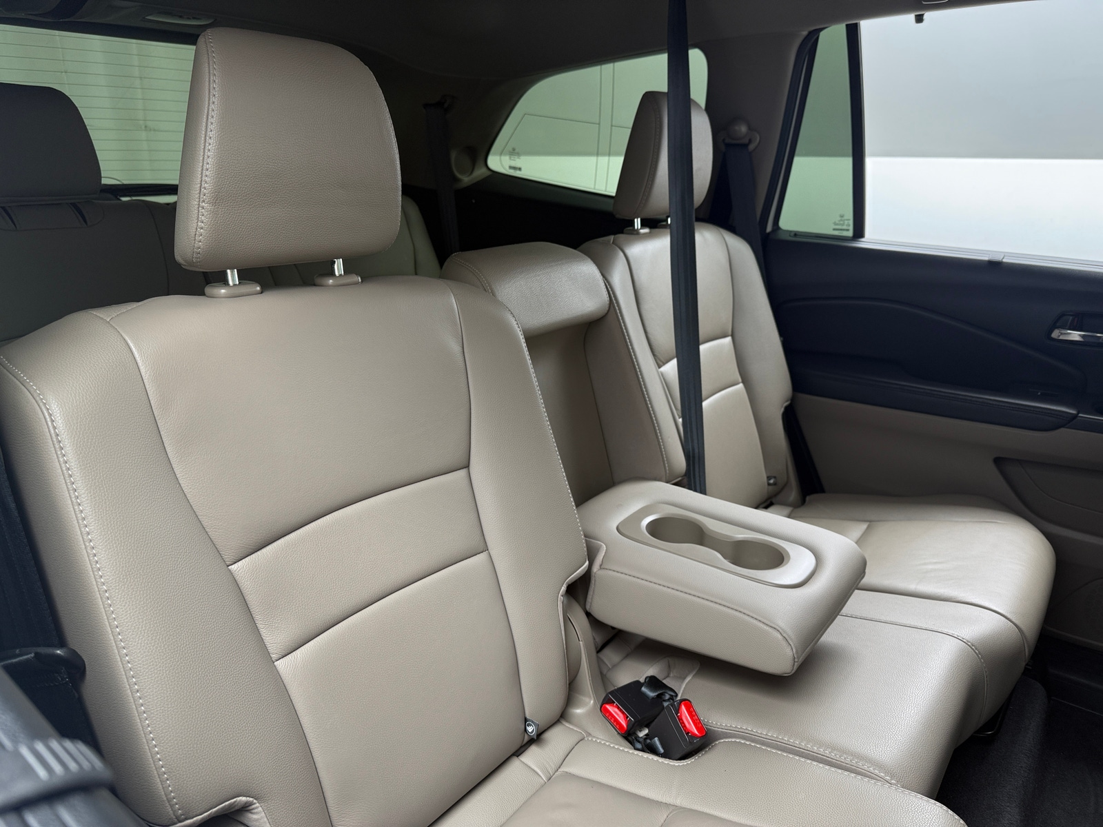 Thumbnail: 2018 Honda Pilot - 5