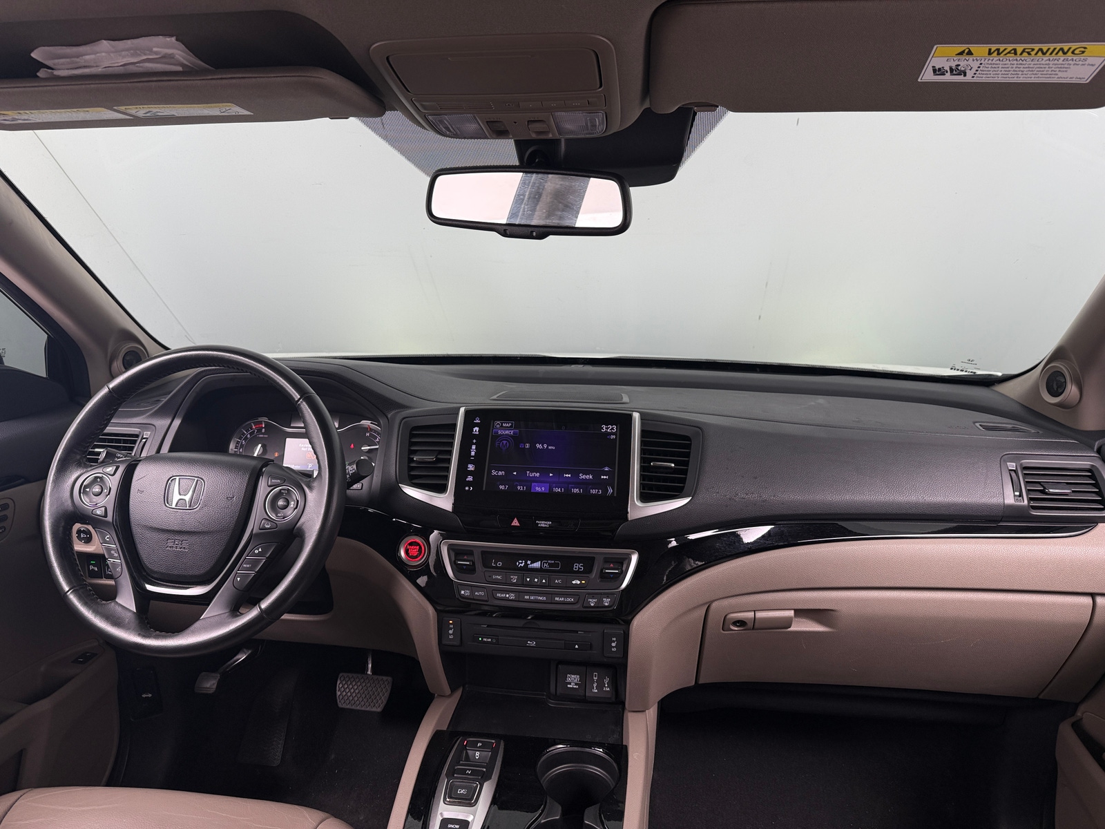 Thumbnail: 2018 Honda Pilot - 2