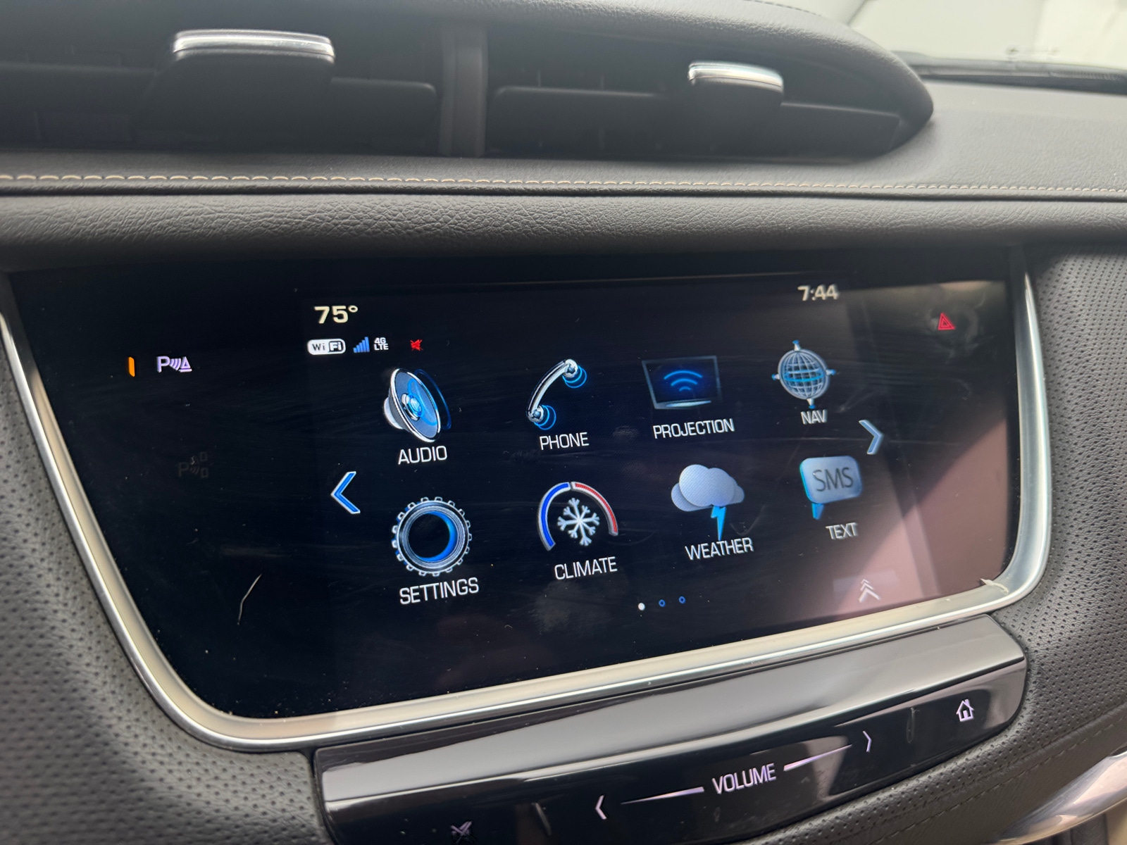 Thumbnail: 2019 Cadillac XT5 - 3