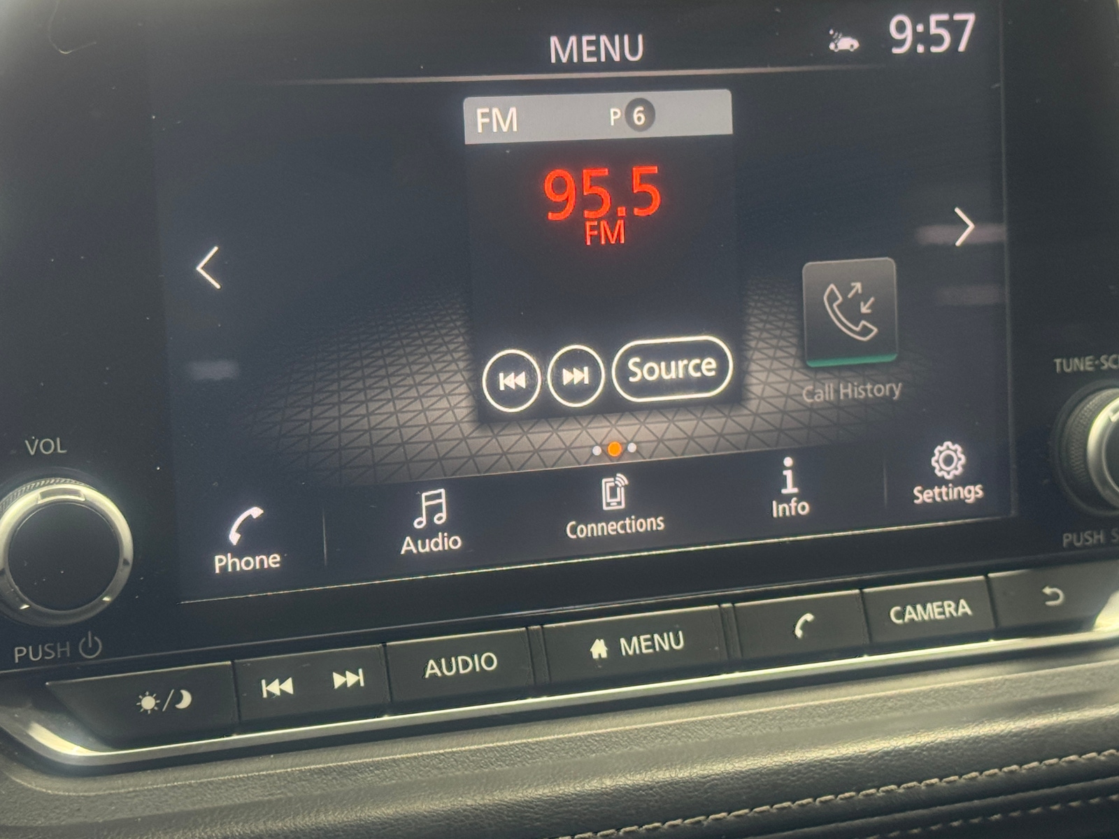 Thumbnail: 2023 Nissan Rogue - 4