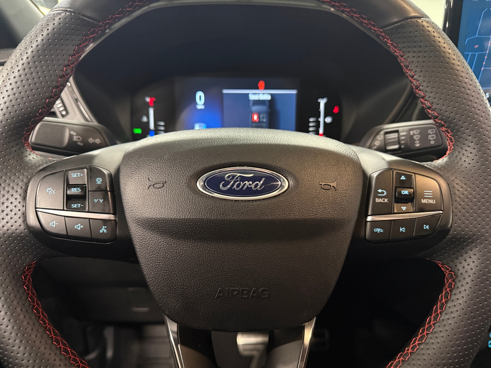 Thumbnail: 2023 Ford Escape - 5