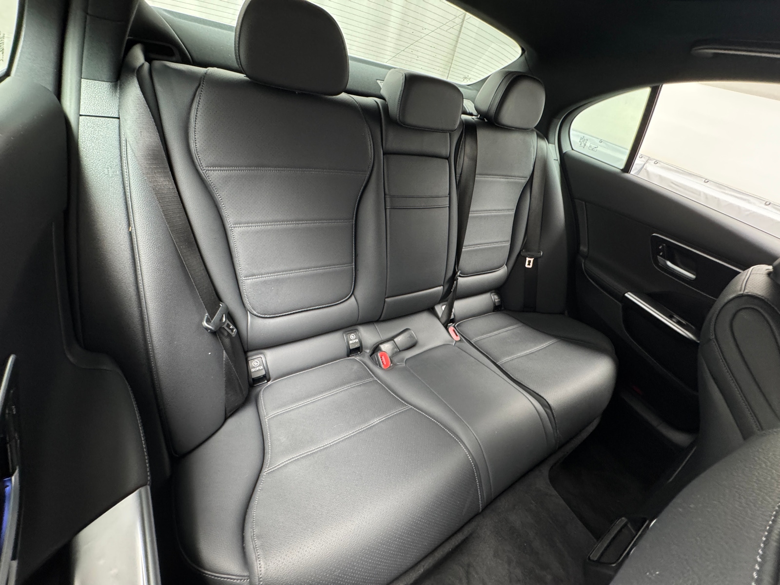 Thumbnail: 2024 Mercedes-Benz C-Class - 5