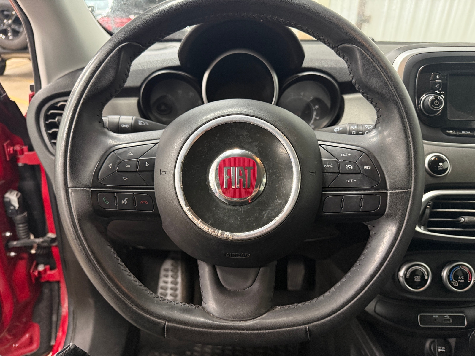 Thumbnail: 2017 Fiat 500X - 5