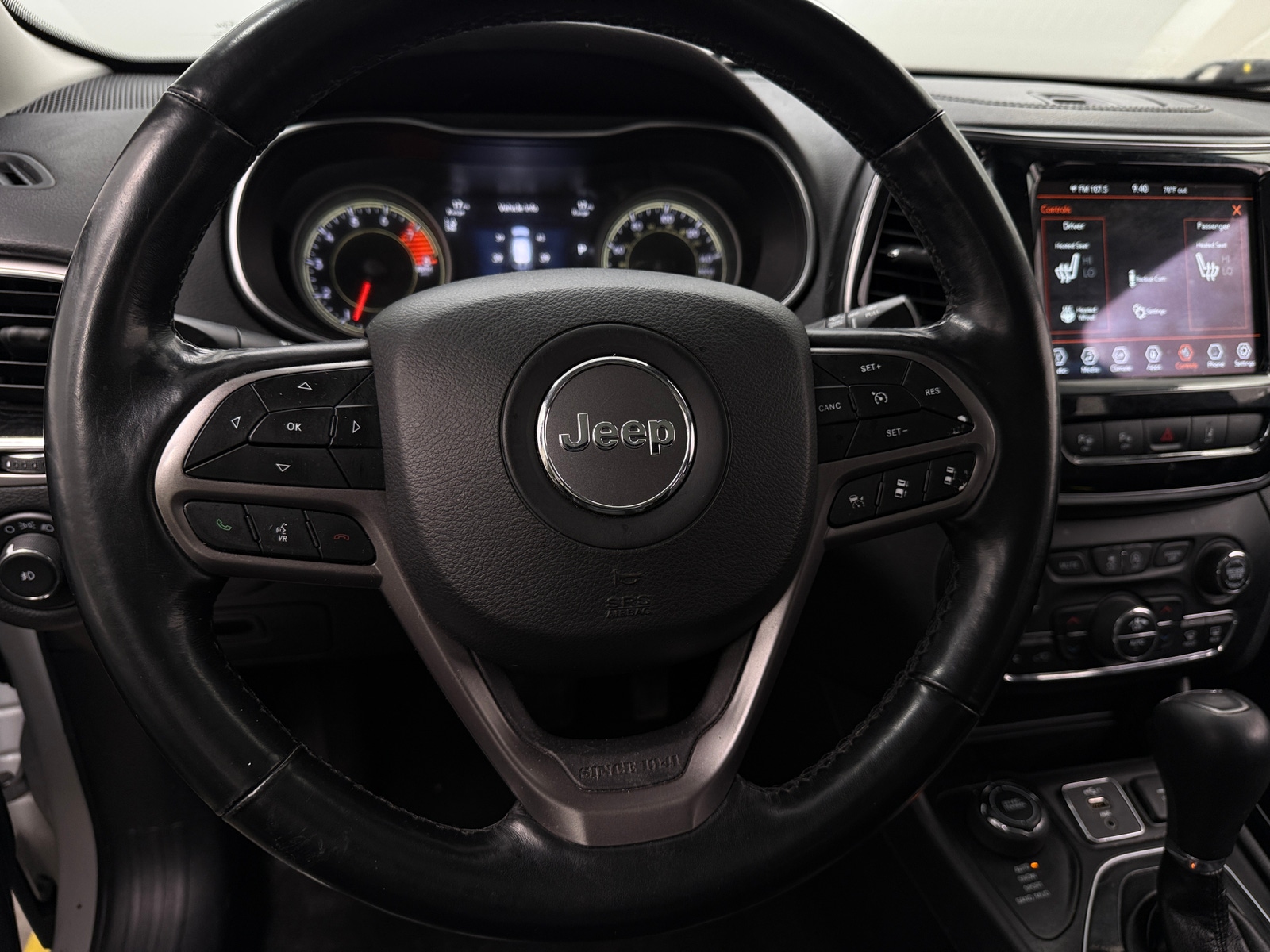 Thumbnail: 2021 Jeep Cherokee - 4