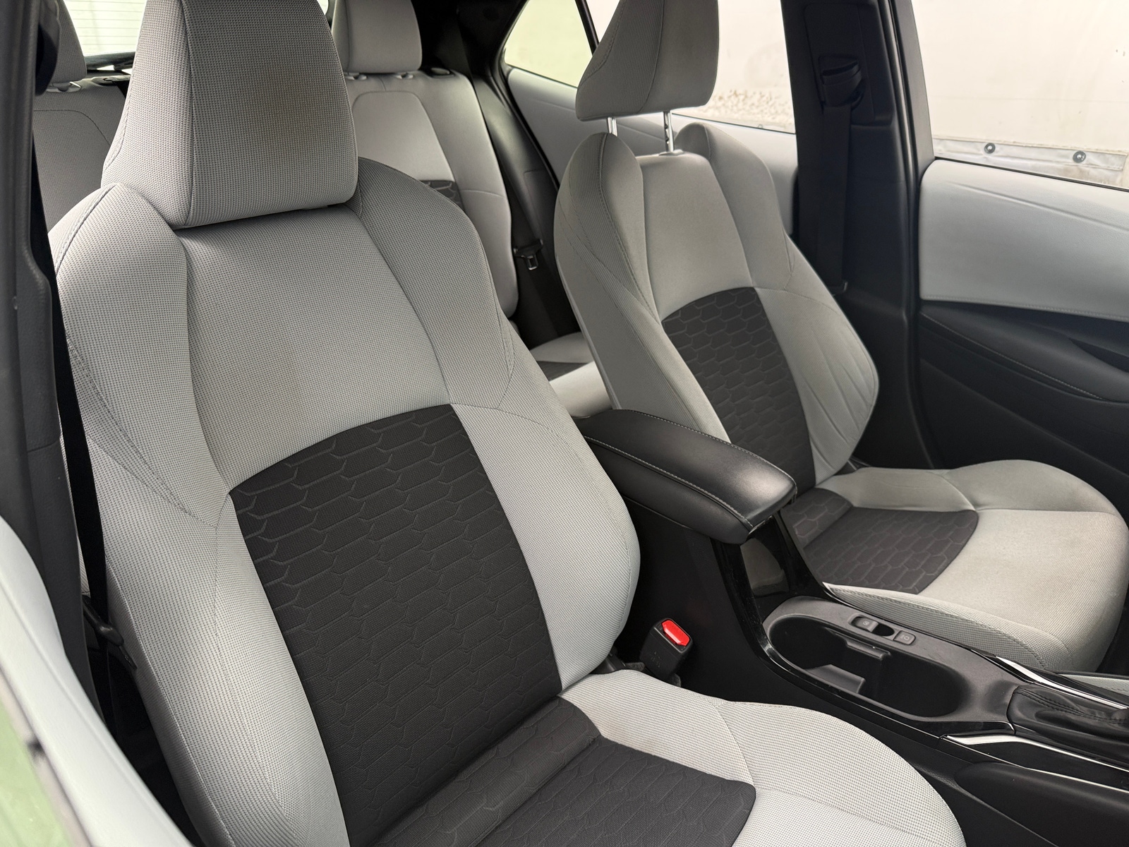 Thumbnail: 2023 Toyota Corolla - 2