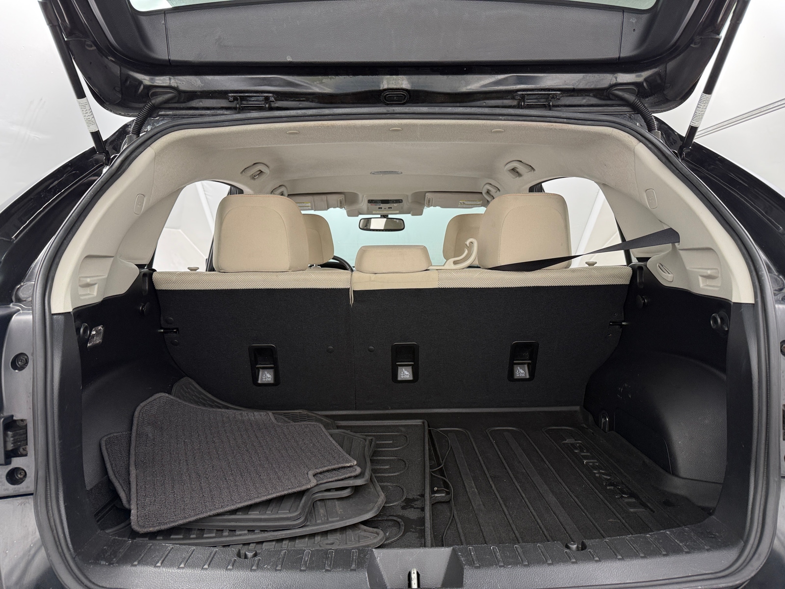 Thumbnail: 2016 Subaru Crosstrek - 7