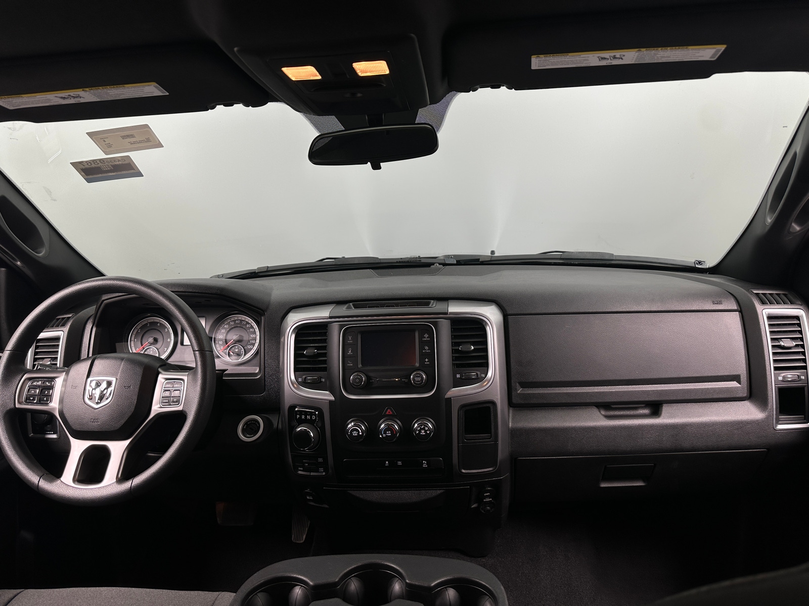 Thumbnail: 2024 RAM 1500 Classic - 3