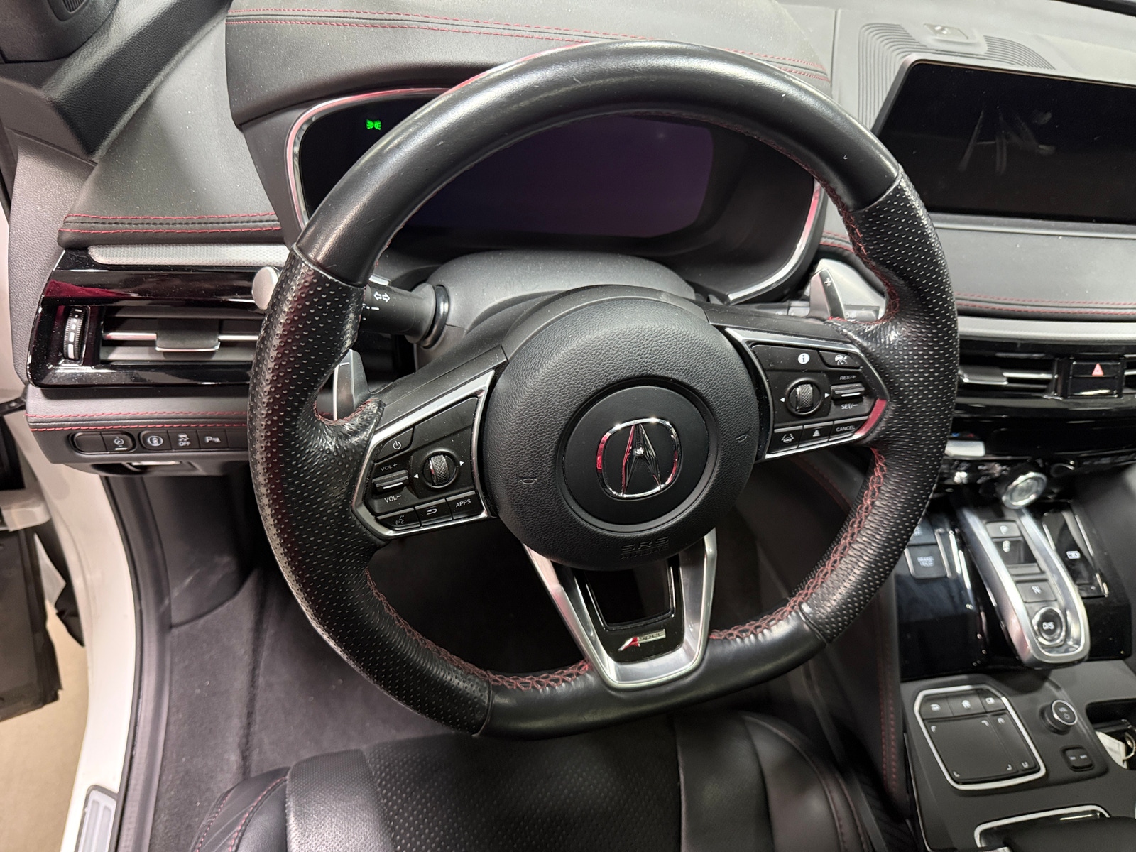 Thumbnail: 2022 Acura MDX - 4