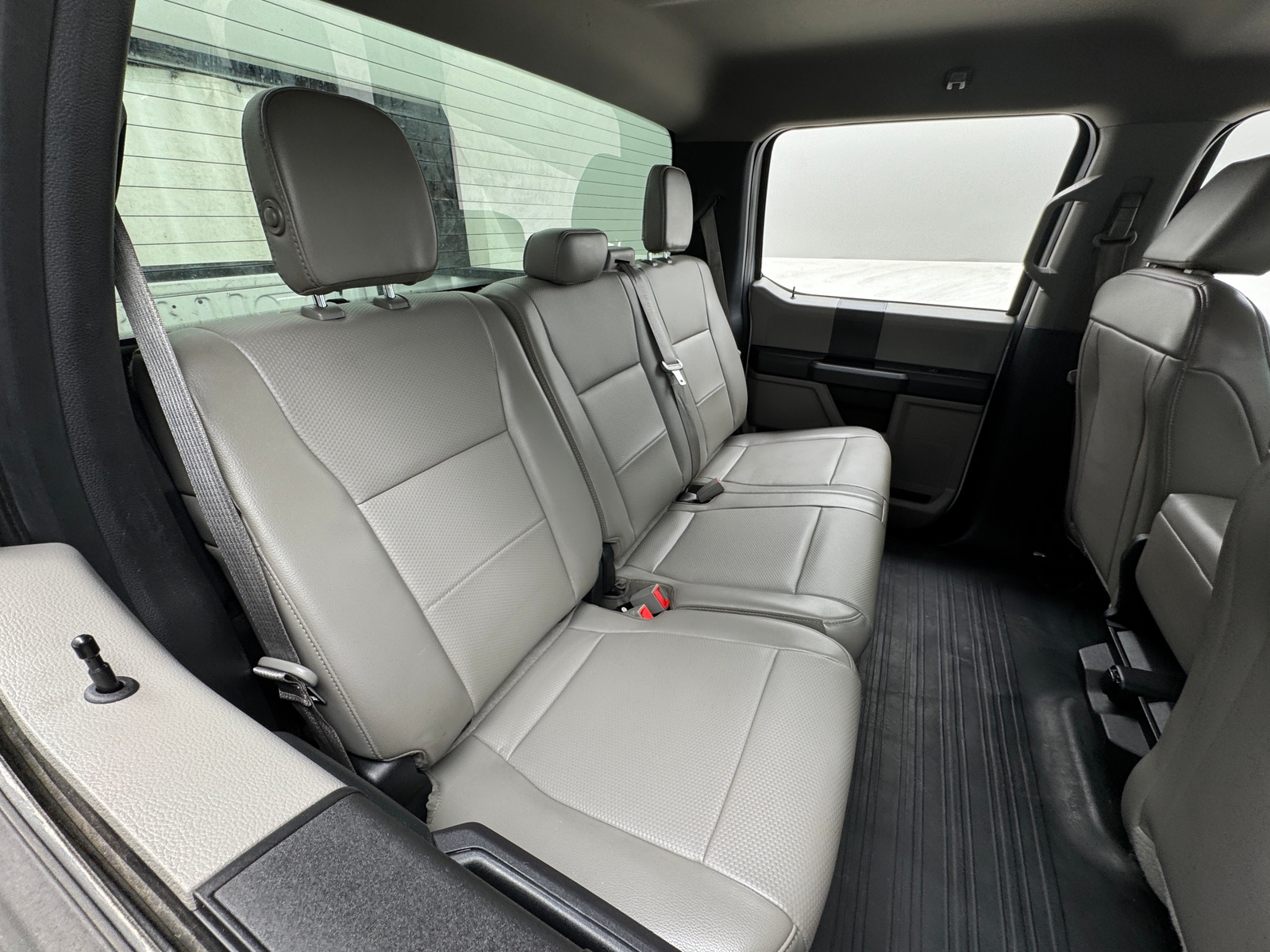 Thumbnail: 2018 Ford Econoline - 5