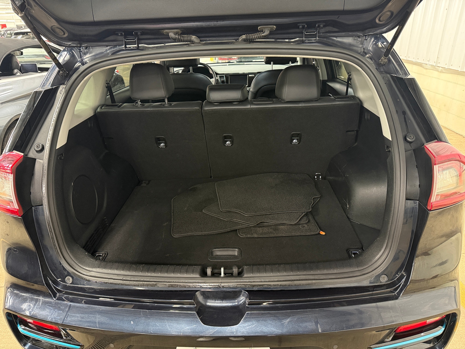 Thumbnail: 2019 Kia Niro - 6