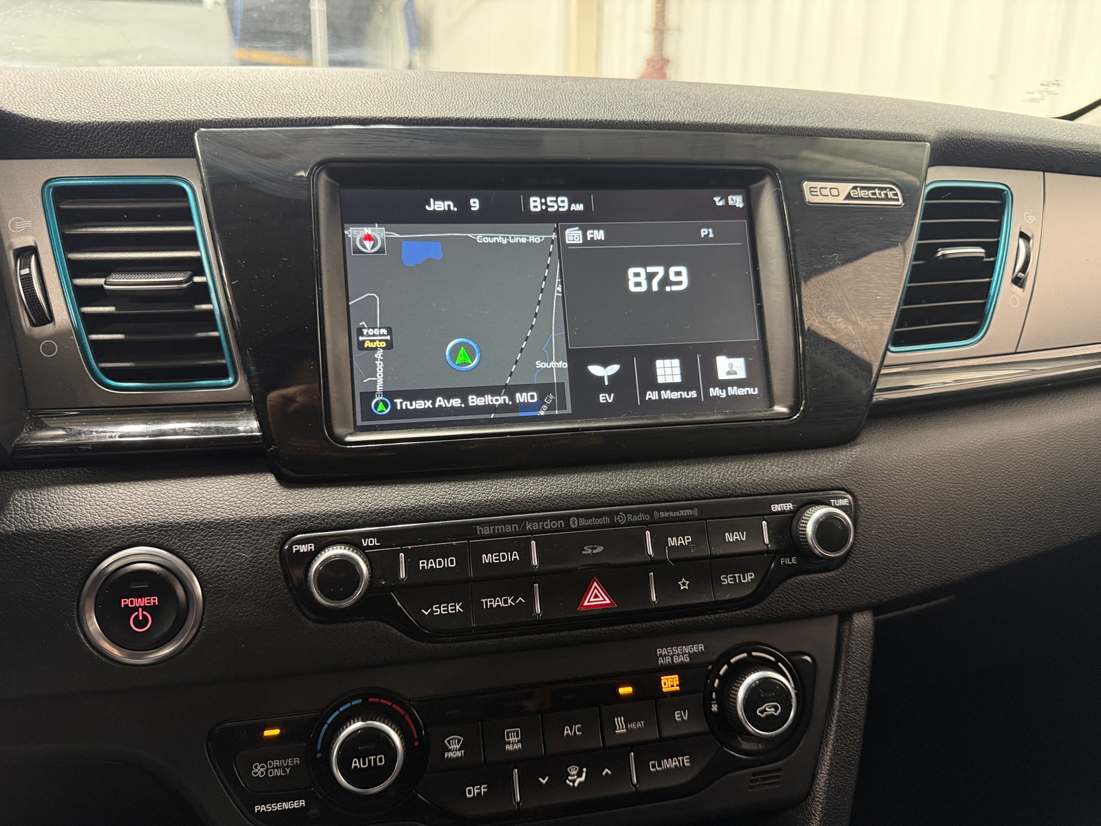 Thumbnail: 2019 Kia Niro - 3