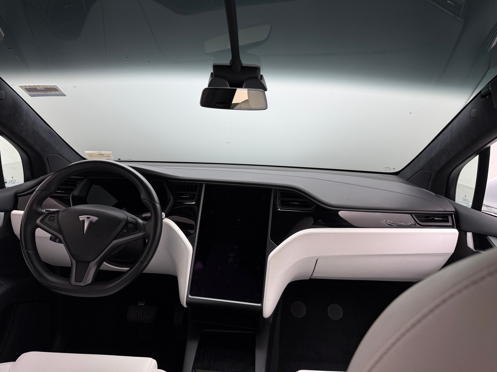 Thumbnail: 2020 Tesla Model X - 2