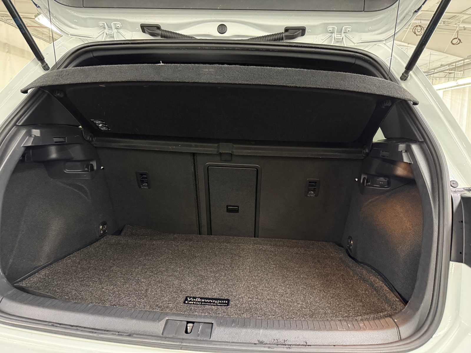 Thumbnail: 2020 Volkswagen Golf - 7