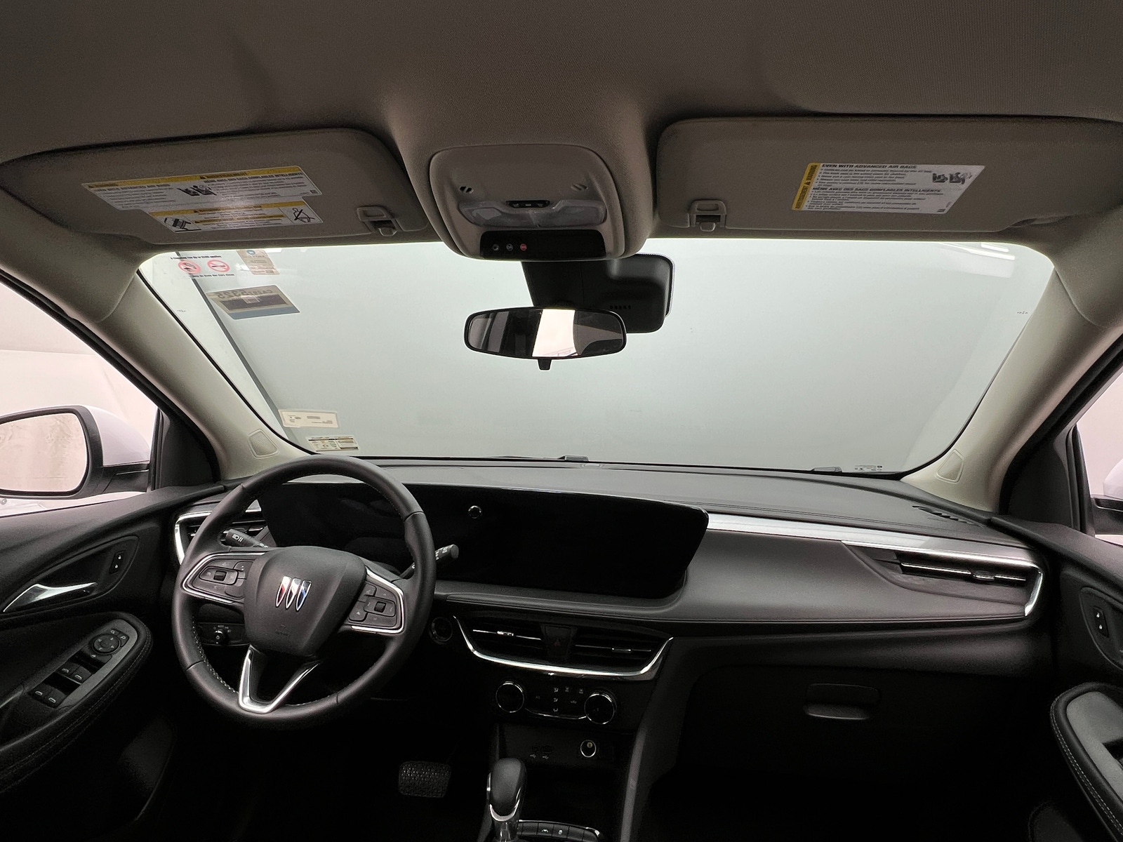 Thumbnail: 2025 Buick Encore GX - 2