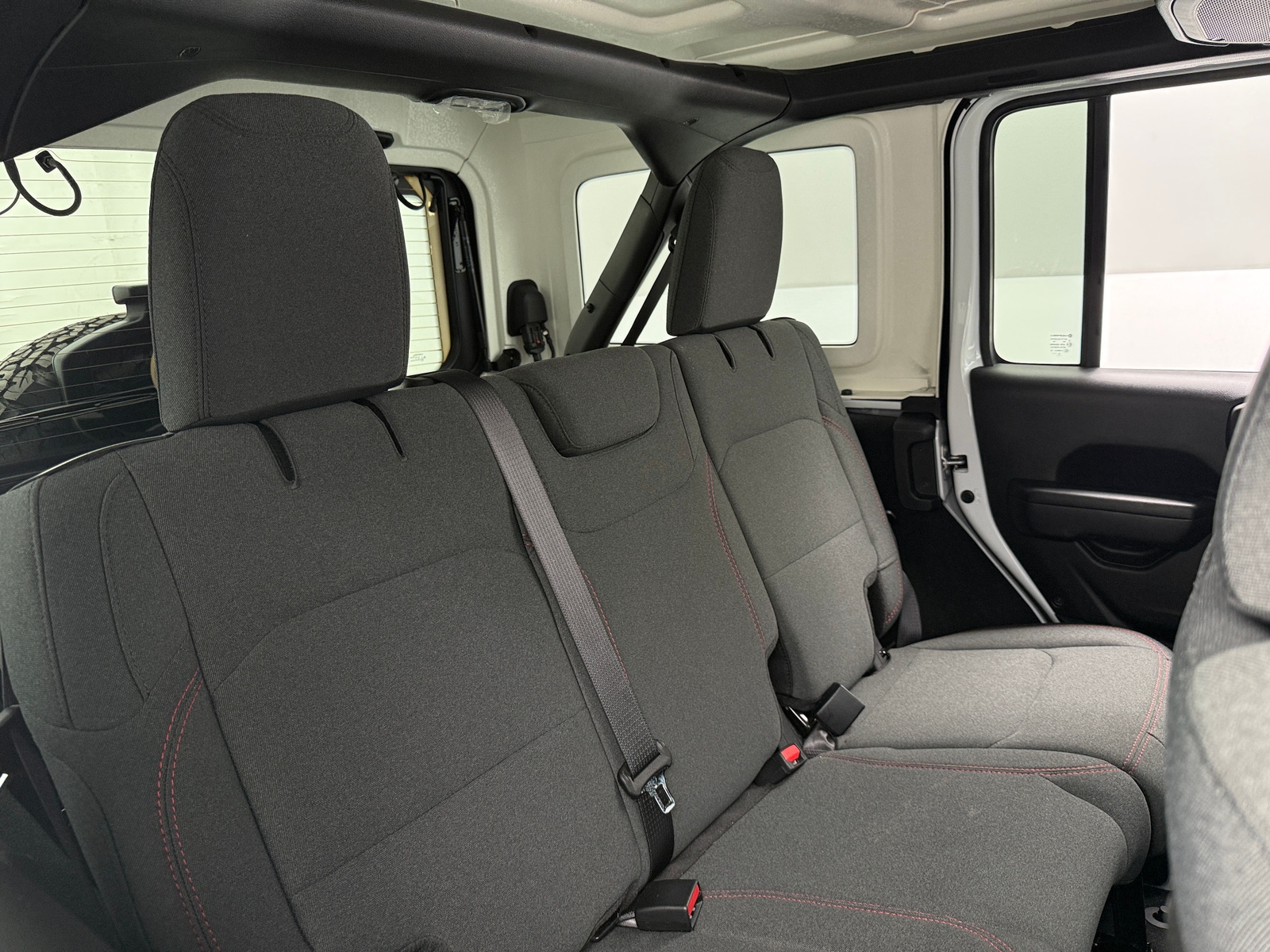 Thumbnail: 2025 Jeep Wrangler - 6