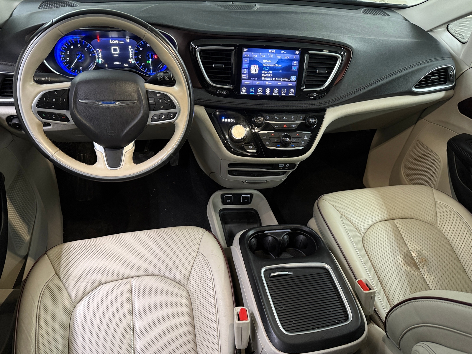 Thumbnail: 2019 Chrysler Pacifica - 2