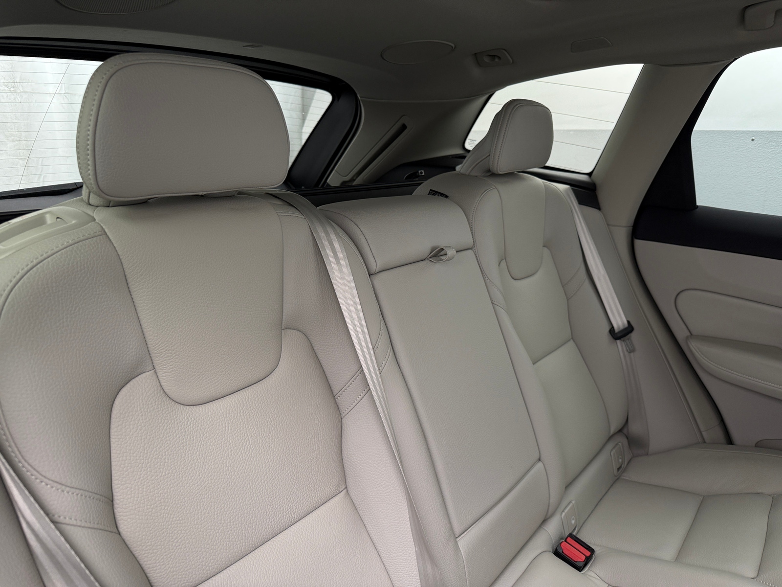 Thumbnail: 2023 Volvo XC60 - 5