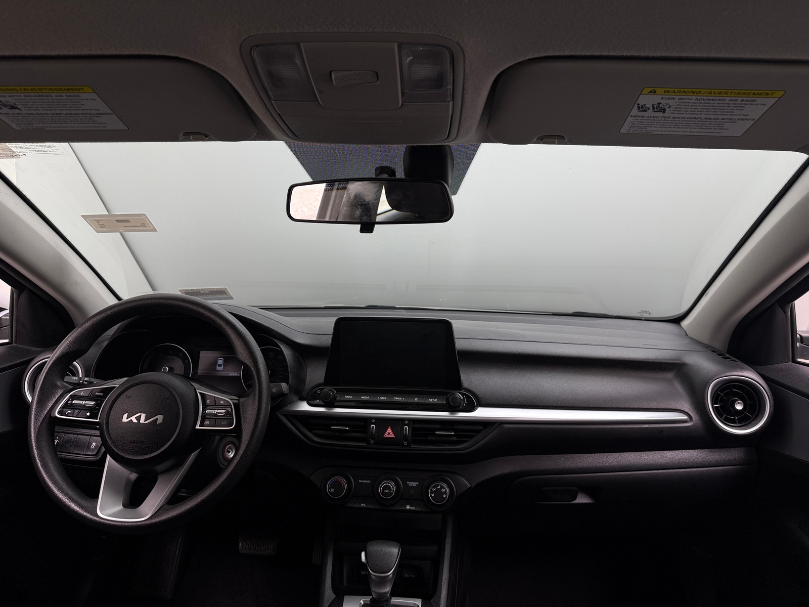 Thumbnail: 2023 Kia Forte - 3