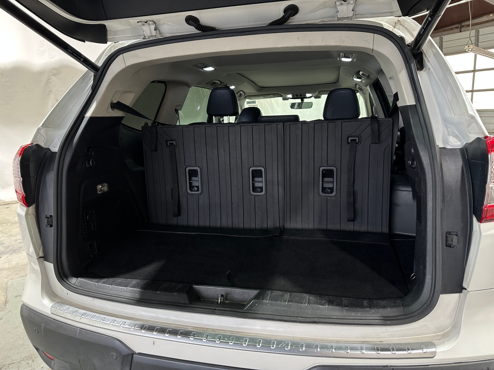 Thumbnail: 2020 Subaru Ascent - 6