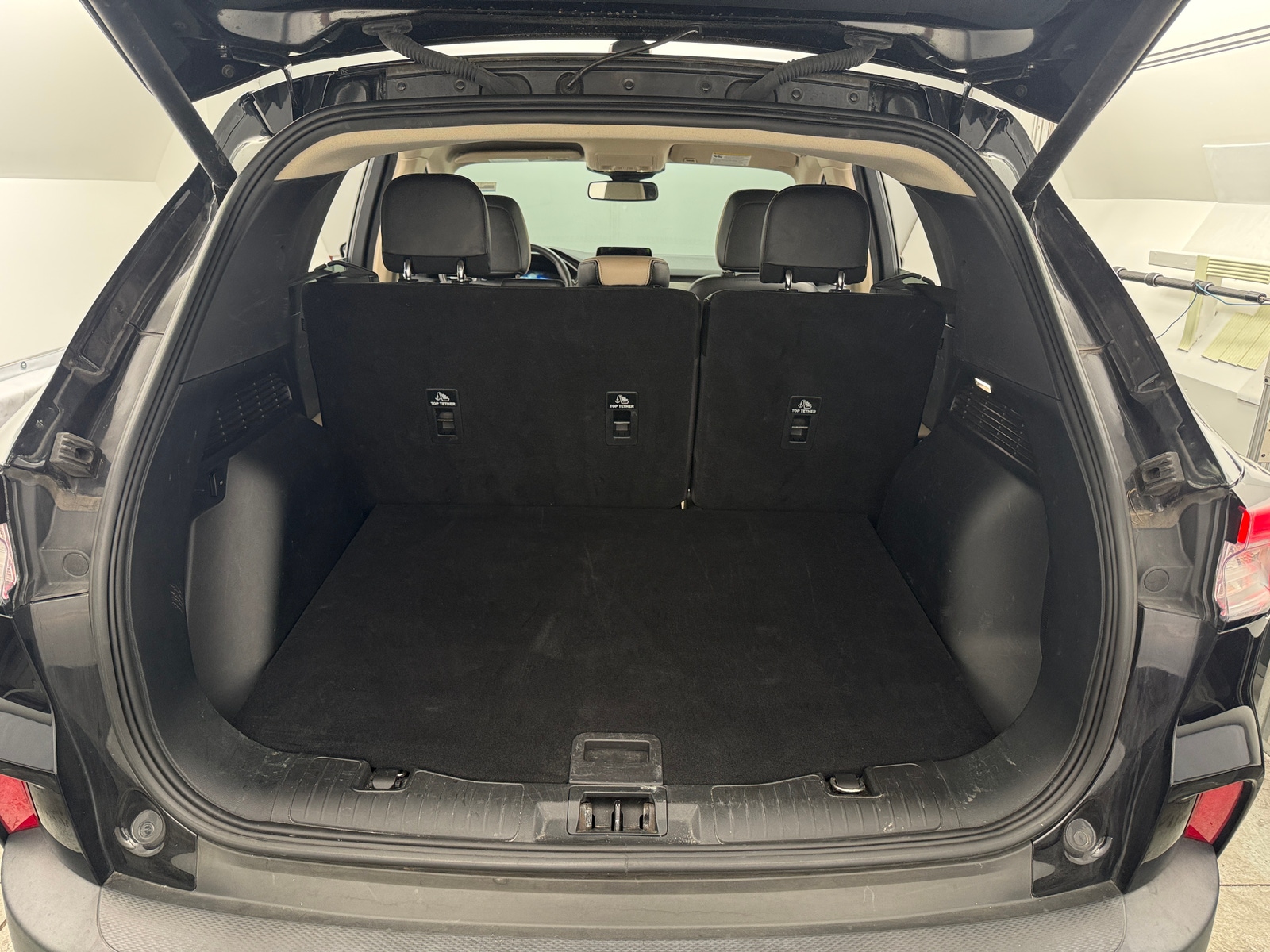 Thumbnail: 2020 Ford Escape - 6