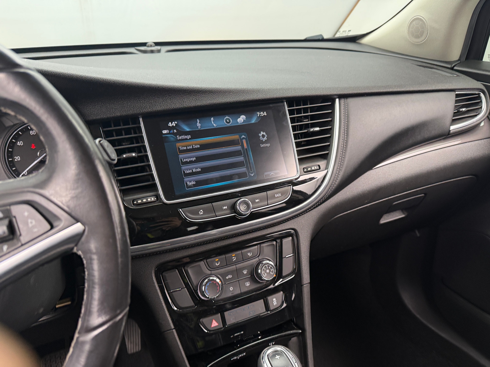 Thumbnail: 2019 Buick Encore - 4