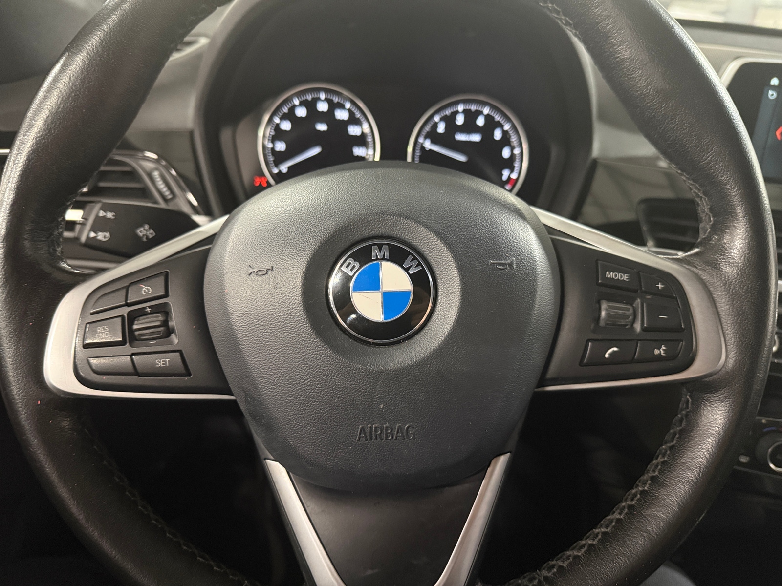 Thumbnail: 2019 BMW X1 - 4