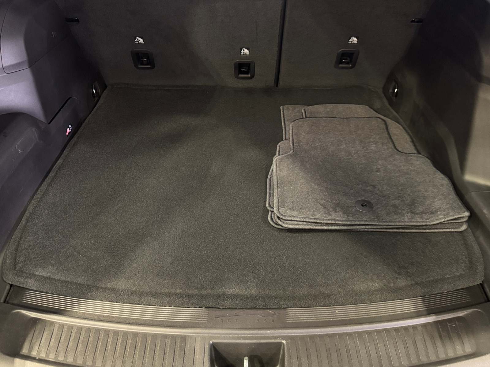 Thumbnail: 2024 Jeep Wagoneer S - 6