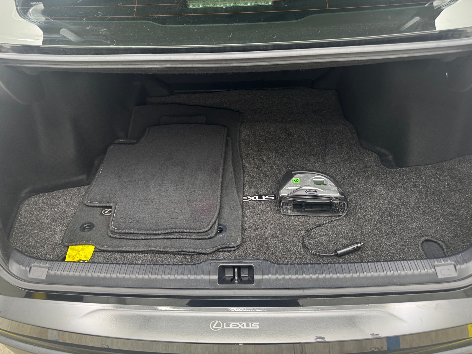 Thumbnail: 2021 Lexus IS - 6