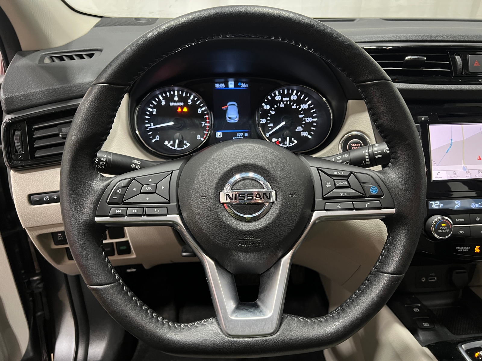 Thumbnail: 2022 Nissan Rogue Sport - 4