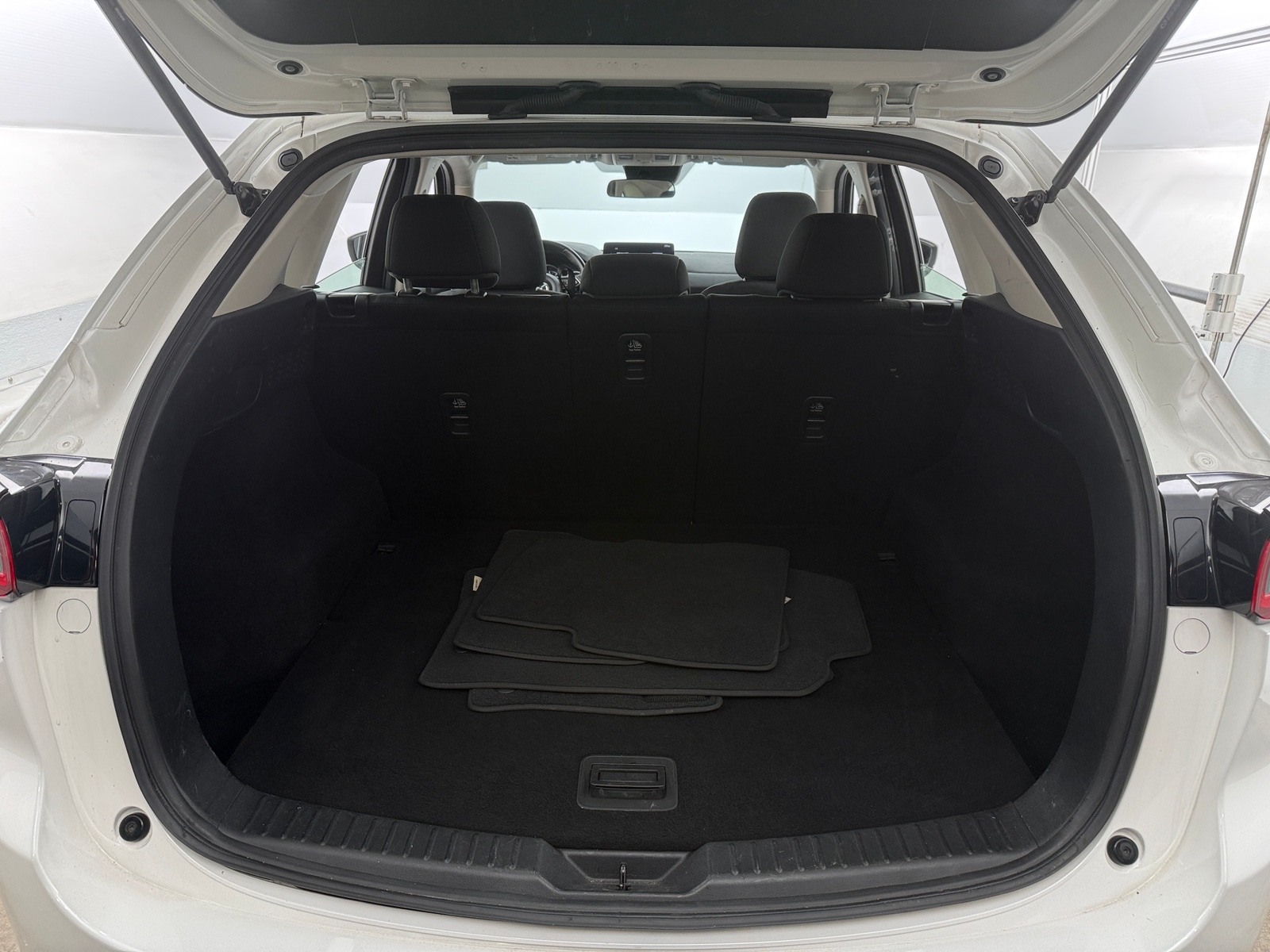 Thumbnail: 2023 Mazda CX-5 - 7