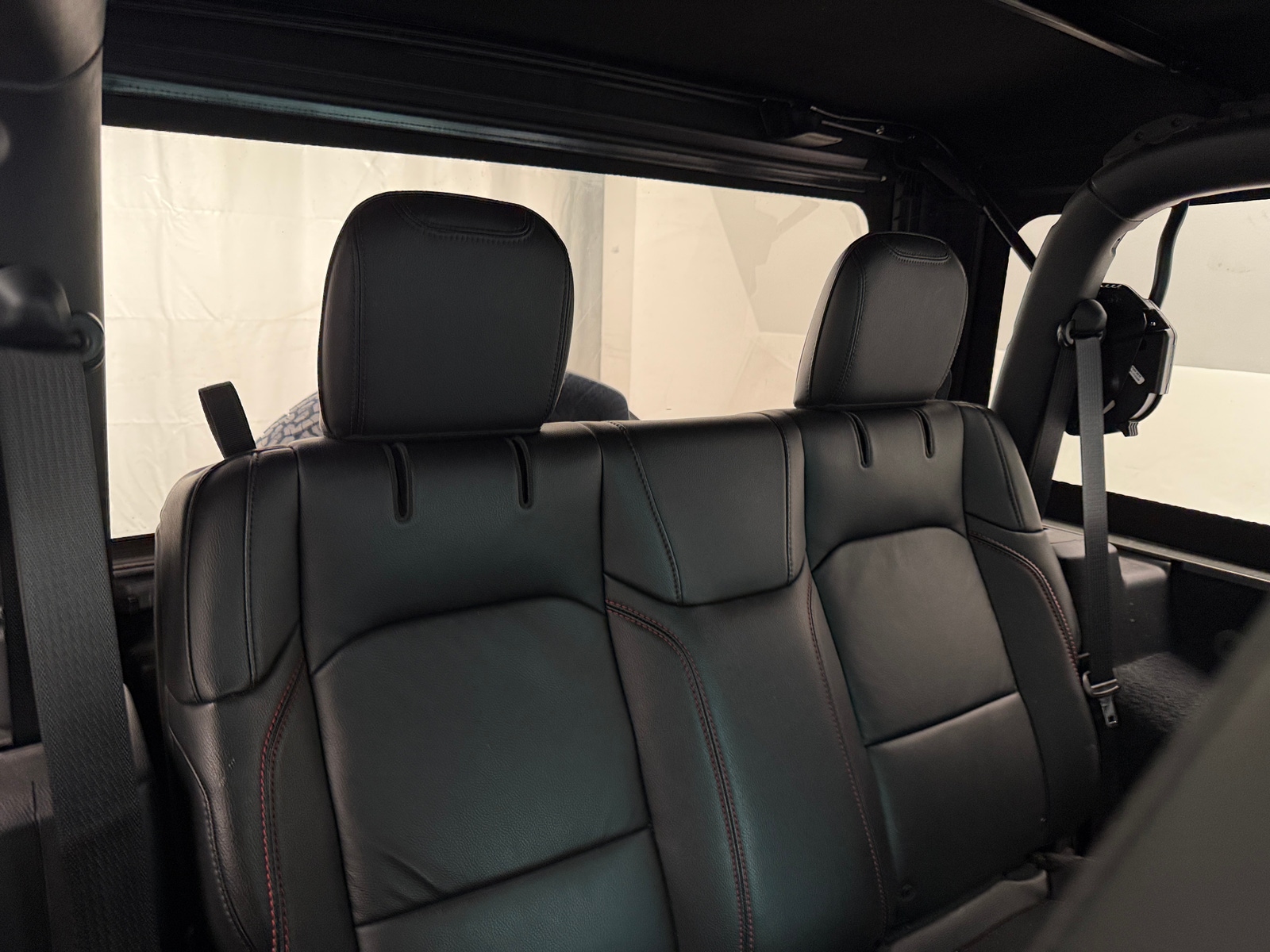 Thumbnail: 2021 Jeep Wrangler - 6